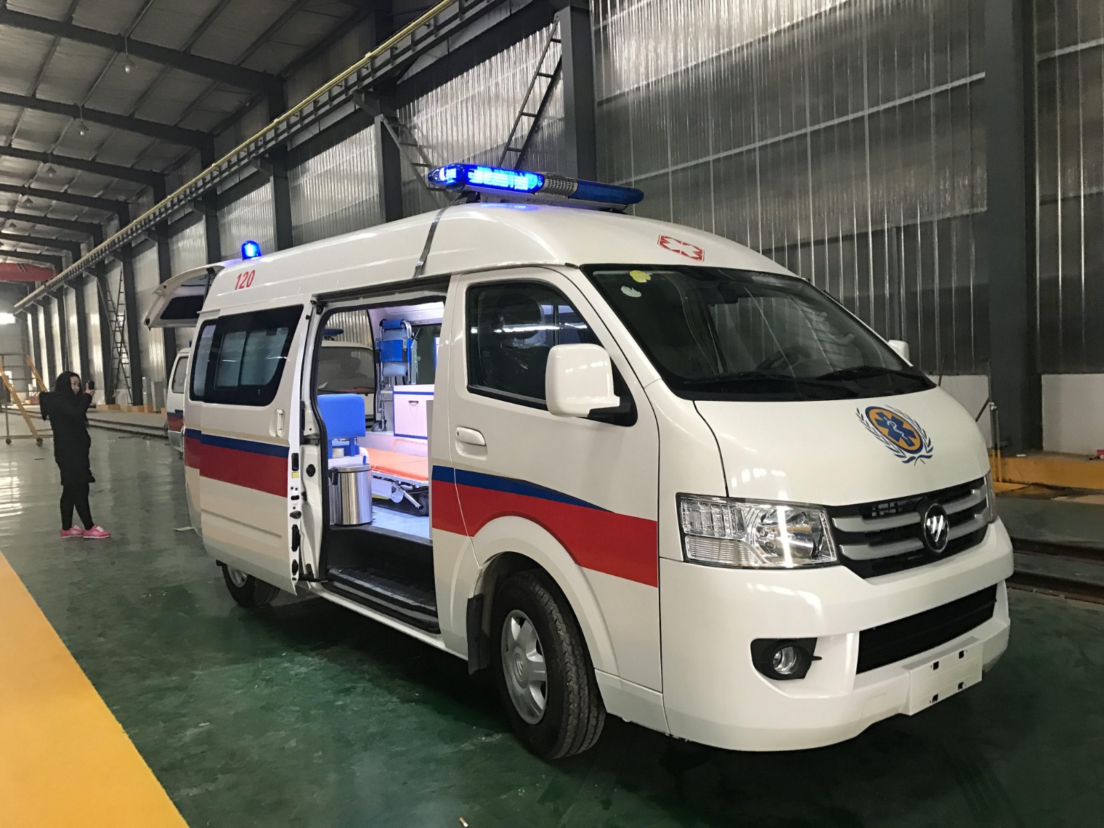 耿马救护车转院